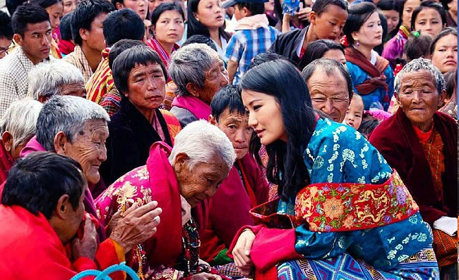 Royal Highland Festival Laya Travel Guide
