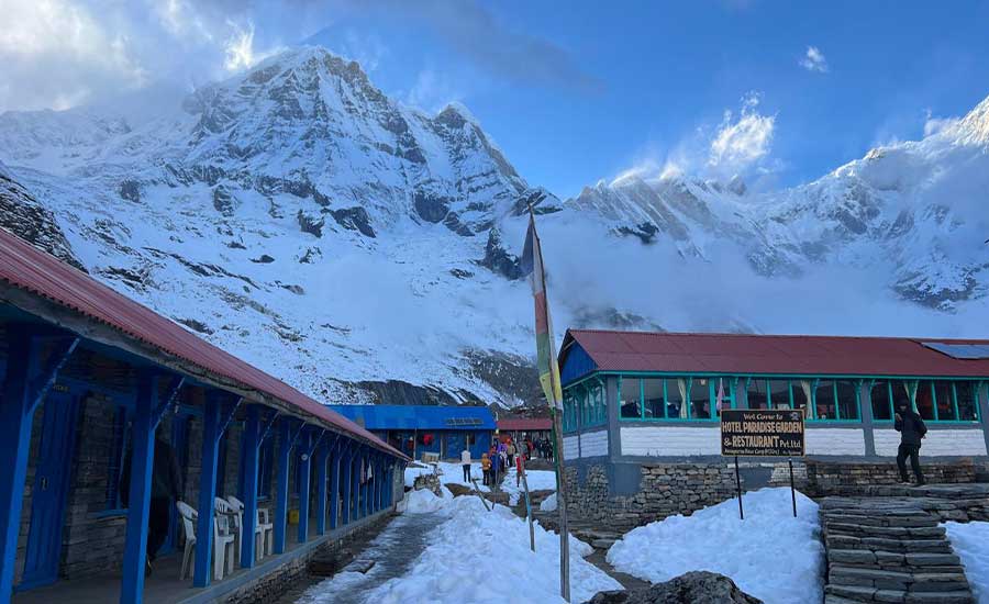 ABC Heli Return Trek & Bhutan Highlights