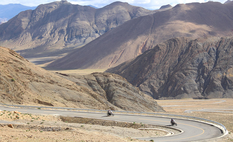 Everest Base Camp Motorbike Tour – Ride a Motorcycle to the Roof of the World