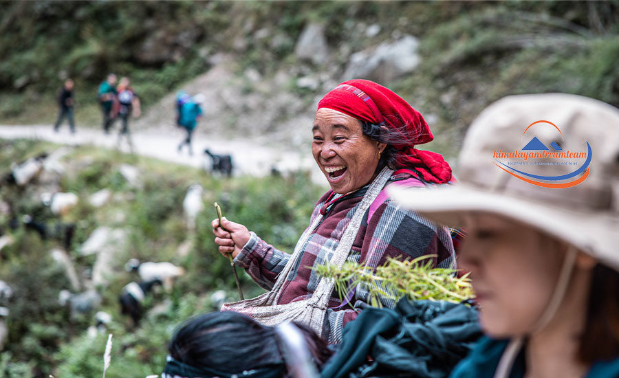 People in the Himalaya: Culture, Lifestyle, and Traditions