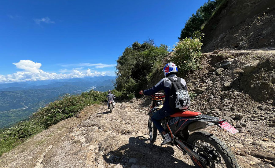 One Day Motorbike Ride to Chisapani